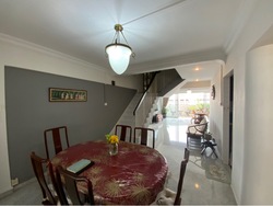 Blk 533 Hougang Avenue 6 (Hougang), HDB Executive #533545351